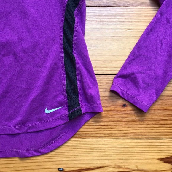 Nike Long Sleeve Fuchsia Black Work Out Top, EUC, M - Picture 5 of 15